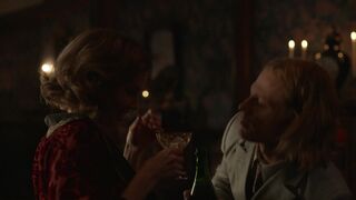 Maura Grace Athari nude - Interview with the Vampire  (2022) s01e03 Topless Short Scene