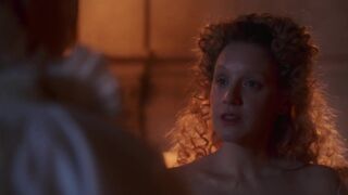 Ludivine Sagnier, Samantha Morton hot - The Serpent Queen (2022)  s01e04 (hisorical)