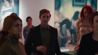 Petra Hrebickova nude - Pozadi udalosti (2022) s01e01