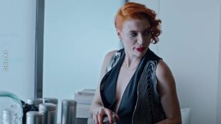 Lisa-Lena Tritscher - Wischen ist Macht s01e10 (2019) Sexy Scenes