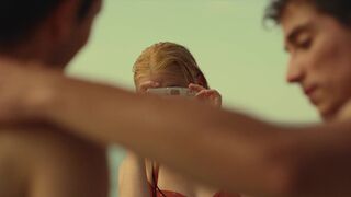 Giannina Fruttero, Meritxell Calvo, Carla Linares nude - Smiley  (2022) s01-e04-07 Lesbian