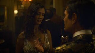 Alexandra Daddario sexy - Anne Rice's Mayfair Witches (2023)  s01-e01 Bedroom Scene