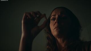 Ulrike C. Tscharre sex - Höllgrund (2022) s01e04 Dressing Scene
