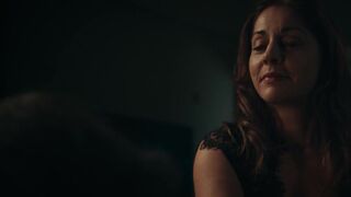 Ulrike C. Tscharre sex - Höllgrund (2022) s01e04 Dressing Scene