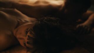 Naemi Florez, Amy Benkenstein sexy - Das Haus der Träume  (2022) s01e01-04