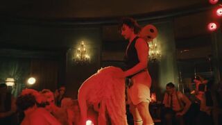 Naemi Florez, Amy Benkenstein sexy - Das Haus der Träume  (2022) s01e01-04