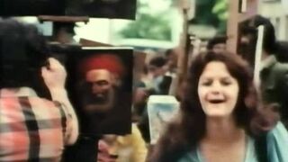 Retro Orgy from retro video "Cafe de Paris" (Tabu Film)