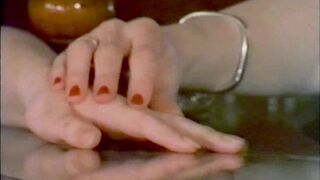 Billardkugeln und nasse Pflaumchen (Diamant Video)