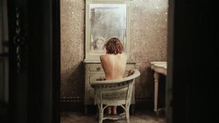 Sylvia Kristel - Alice ou la derniere fugue (1977) nude scenes