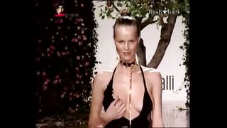 Fashion-s-Opps Boobs Compilaton