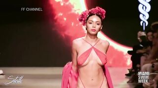 Hot  Bikini & Swim Fashion Show