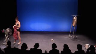 Naked on Stage - Manon K