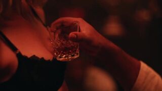 Antonia Desplat, Elektra Jansson-Kilbey sexy - Shantaram (2022) s01e01-03