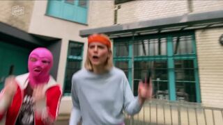 Jasmin Shakeri, Llewellyn Reichman - Deadlines s01e06 (2021)