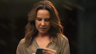 Kate del Castillo - Volver a Caer (2023) s01-e02