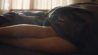 Stefanie Stappenbeck sexy - Retoure s01e01 (2022)