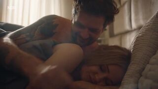 Stefanie Stappenbeck sexy - Retoure s01e01 (2022)