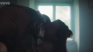 Petra Buckova nude - Jitrní záre s01e01-02 (2022)