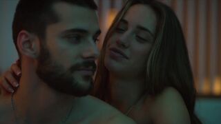 Asia Ortega nude - Sky High (Hasta el cielo) s01e02e06 (2023)