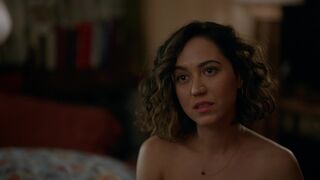 Sara Amini hot - Lucky Hank s01e03 (2023)
