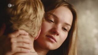 Rieke Seja, Maria Simon, Janina Elkin, Julia Beautx - Gestern waren wir noch Kinder (2022)  s01e03-06