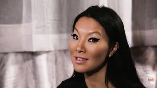 Hitomi Tanaka Teaches Asa Akira (Dirty Japanese)