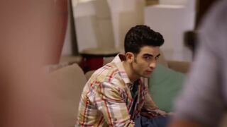 Kim Riedle topless - Sibel und Max s02e03 (2016)