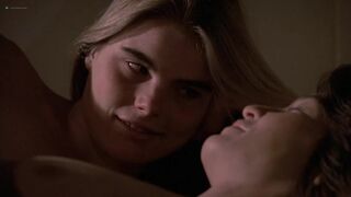 Mariel Hemingway, Patrice Donnelly, etc Nude - Personal Best (1982)