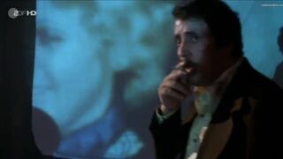 Mary Steenburgen Nude - Melvin and Howard (1980)