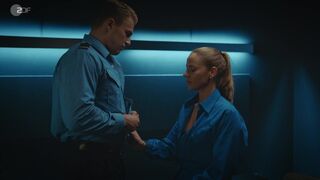 Cheyenne Pahde sexy - Blutige Anfänger s05e04 (2024)