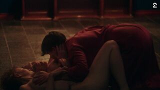 Lea Forbes, Celina Larsen topless - Kids in Crime s01e06 (2022) Hot Scene from the movie