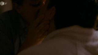 Isabella Wolf - Fett und Fett s02e02 (2019) Nude Scenes