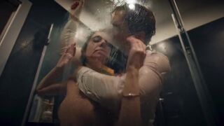 Bathroom Sex Episode Eva Indenbaum nude - Struny s02e01 (2024)
