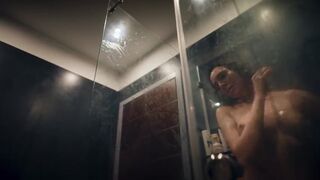 Bathroom Sex Episode Eva Indenbaum nude - Struny s02e01 (2024)
