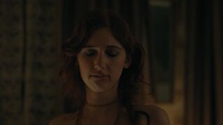 Cailyn Rice, Madison Rogers, Isabel May, Joy Osmanski - 1923 s01e08 (2023) nude video