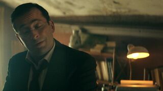 Maryon Bertrand sexy, Claire Romain hot, Charlotte Gainsbourg - Alphonse s01e04 (2023)