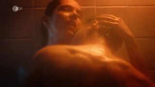 Asli Melisa Uzun hot - Blutige Anfänger s03e07 (2022) nude movie scenes