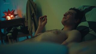 Petra Horváthová nude - Banáni s01e02 (2023) Censored Scene