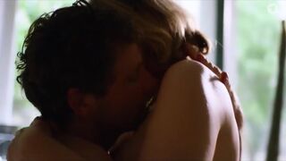 Laura Tonke nackt, Svenja Jung sexy, Lara Biewusch nude - Sexuell verfügbar s01 (2024) Nacktszenen