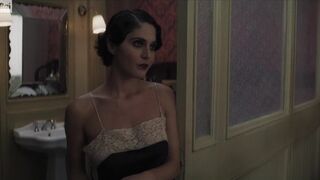 Marianna Robustelli - Il Commissario Ricciardi s02e01e04 (2023) nudity scene