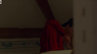 Sophie Pfennigstorf, Adèle Wismes nude - Sopravvissuti (2022) s01e01-02 Nude