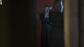 Audrey Fleurot hot - Esprit d'hiver s01e02 (2022)