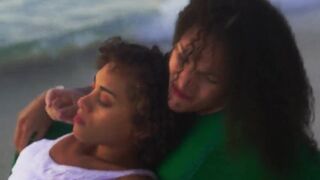 Kiara Barnes, María Gabriela González sexy - Fantasy Island s02e13 (2023) hot lesbian scenes