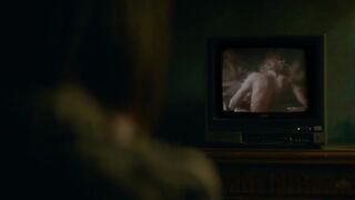 Linda Lapinsh hot - GDR s01e05-06 (2024)