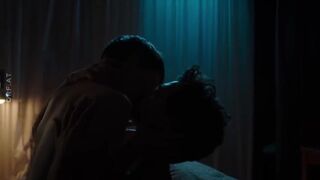 Maya Unger, Tanja Raunig hot - Walking on Sunshine s03e05 (2021) sex scene