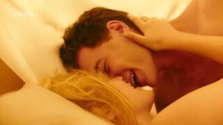 Alzbeta Ferencová sexy. Iveta s02e01-03 (2024)