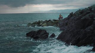 Caroline Hartig, Lena Klenke nude - Blackout (2021) s01-e03