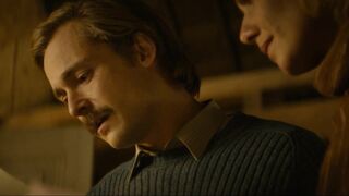 Lili Epply, Lize Feryn nackte - Legacy s01e08 (2023) German TV lusty scenes