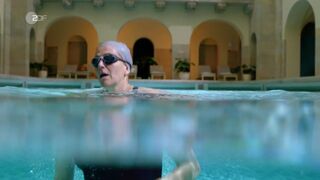 Tanja Wedhorn hot - Fritzie - Der Himmel muss warten (2022) s03e03-04 TV sex Scene