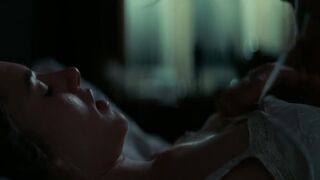 Sonia Mietielica nude - Polowanie na ćmy s01e05-06 (2022-2023) short sexy videos with topless Sonia